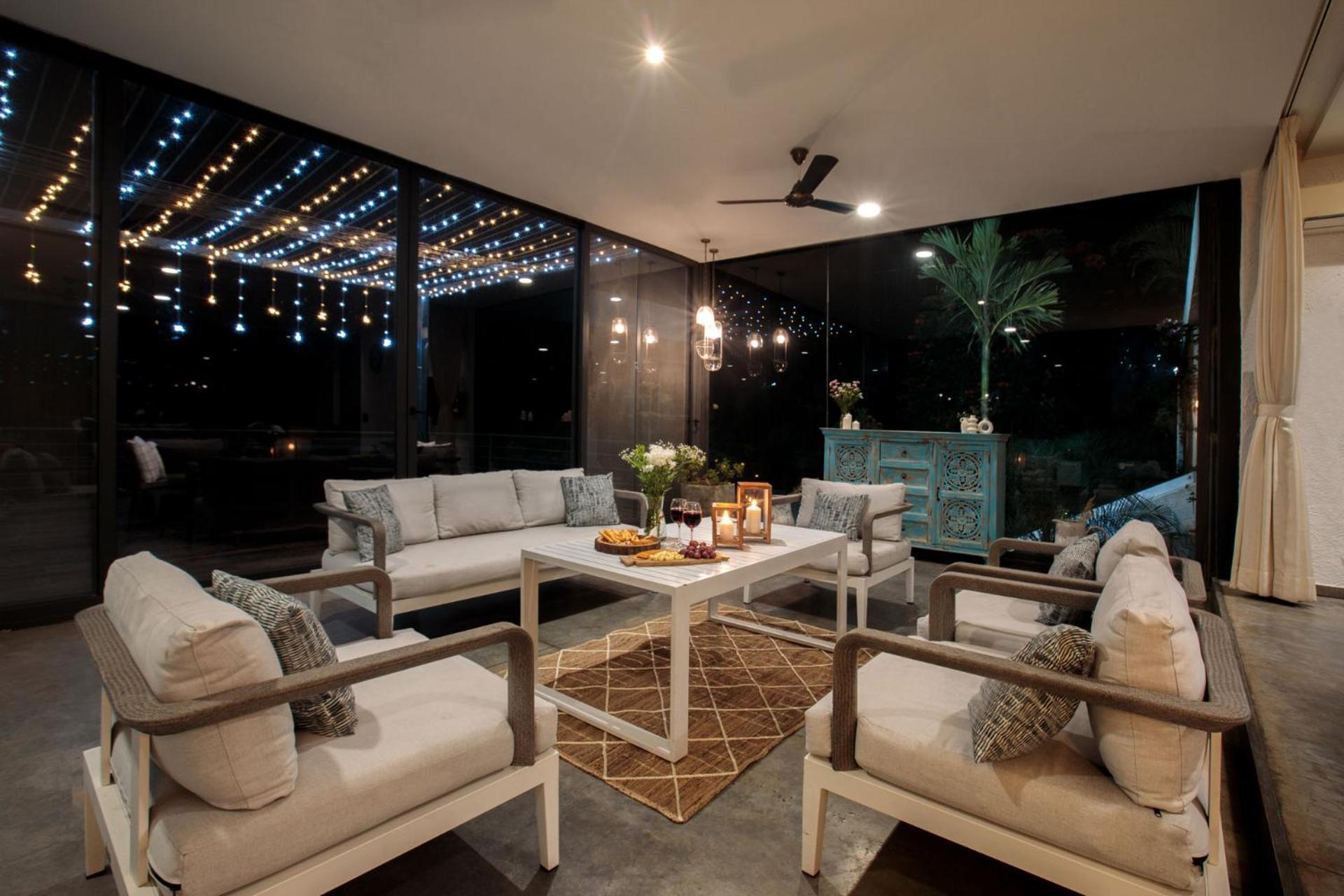 Shikrapur Open House By Stayvista - Nestled In Nature, Featuring A Swimming Pool & Expansive Lawn For A Serene Retreat מראה חיצוני תמונה